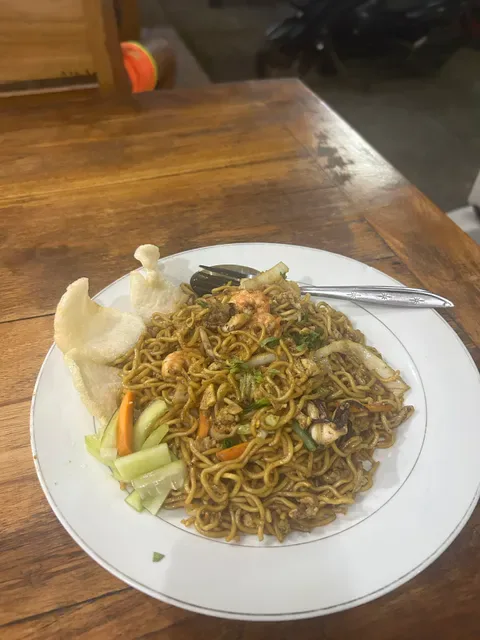 Warung Makan MADE