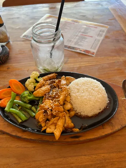 Warung Makan MADE