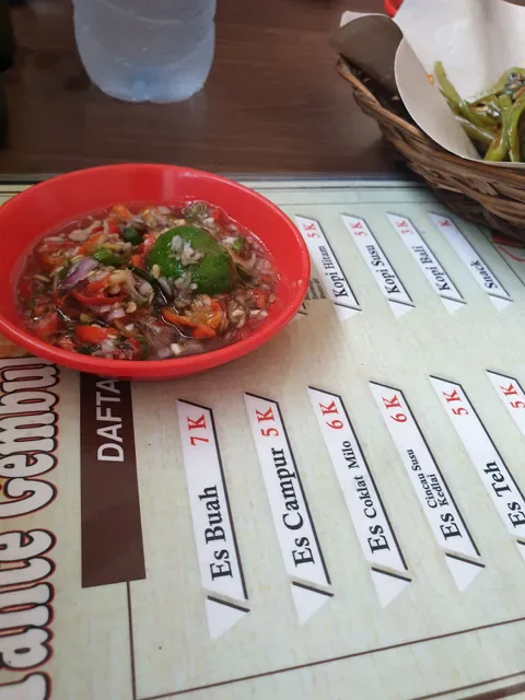 Warung Mami ikan bakar