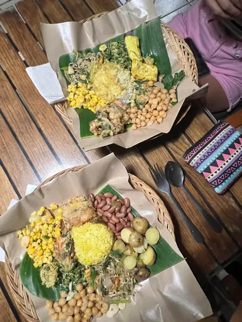 Yeye's Warung & Gift Shop