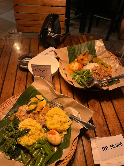 Yeye's Warung & Gift Shop