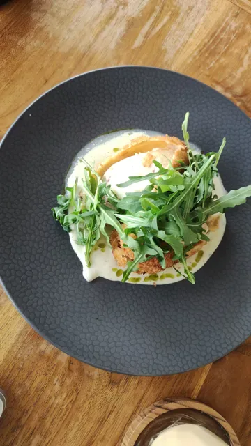 707 Cafe & Bistro