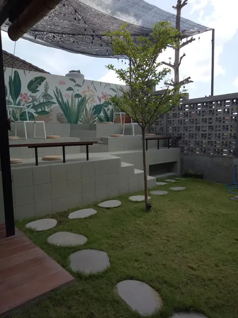 Amolas Cafe