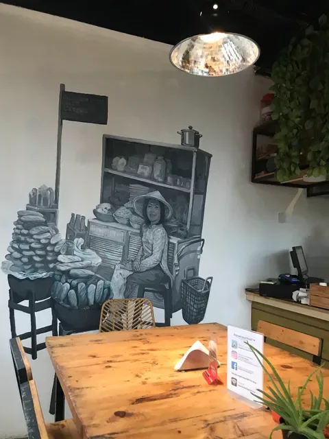 Banh Mi & Beans Batu Bolong