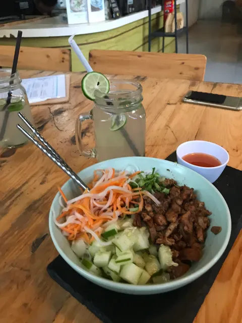 Banh Mi & Beans Batu Bolong