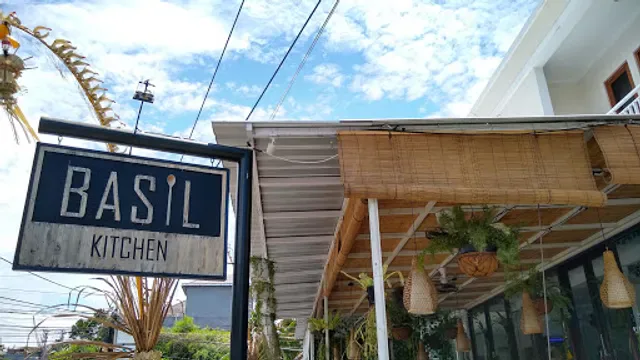 Basil Kitchen