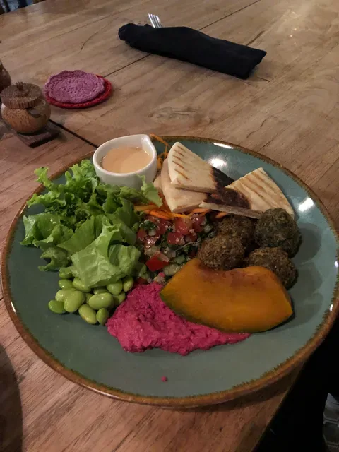 Basil Kitchen