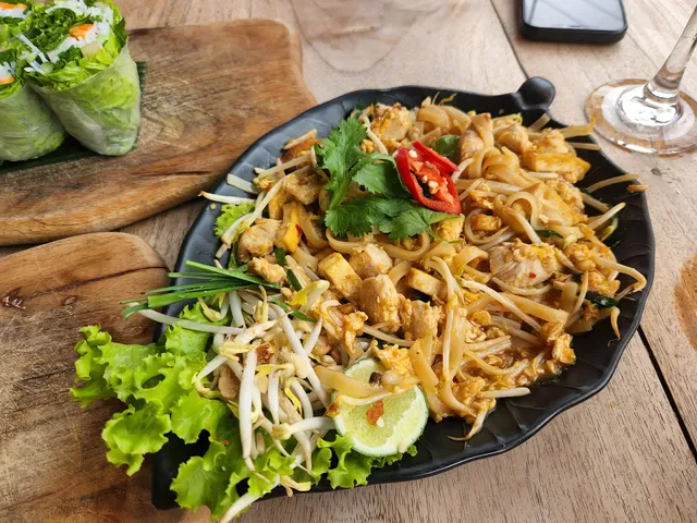 Basil Kitchen