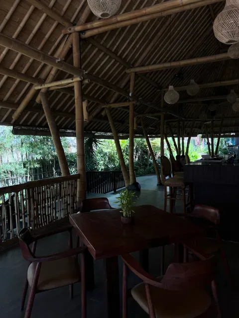 Beetroot Bistro And Bar