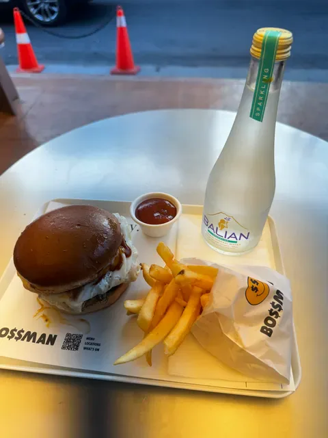 BOSSMAN Burgers Seminyak