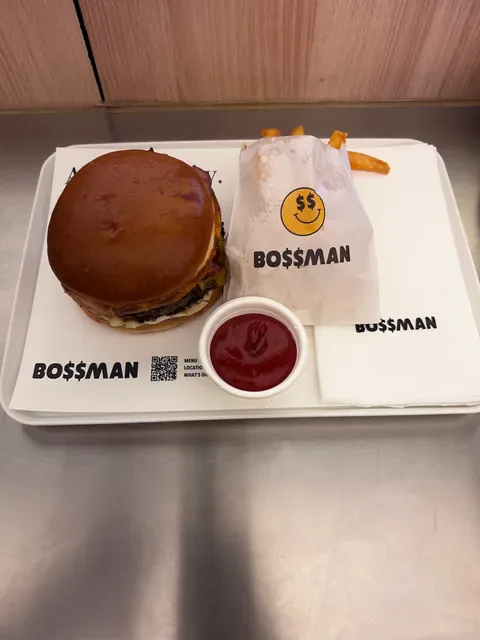 BOSSMAN Burgers Seminyak