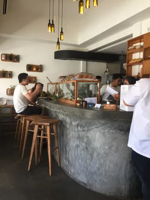 Bottega Italiana Batu Bolong