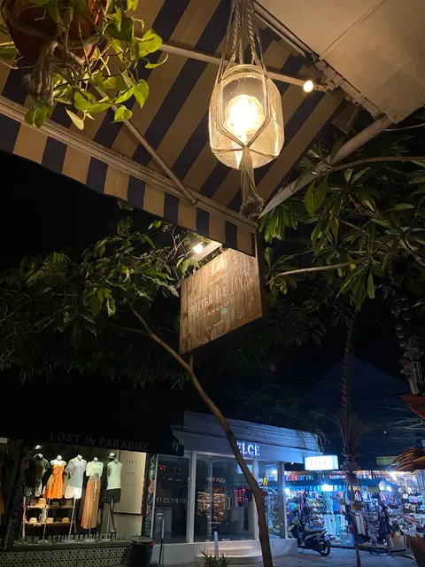 Bottega Italiana Batu Bolong
