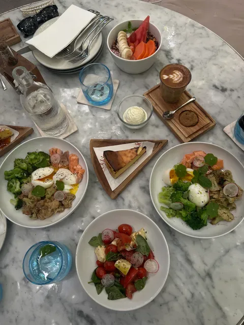 Brekkie Bali