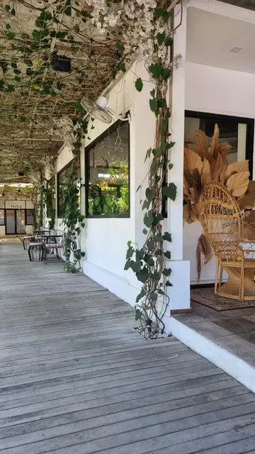Brekkie Bali
