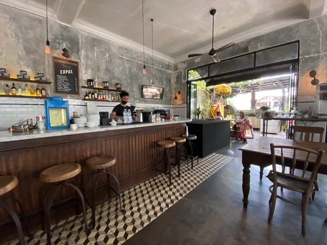 Corner House Bali