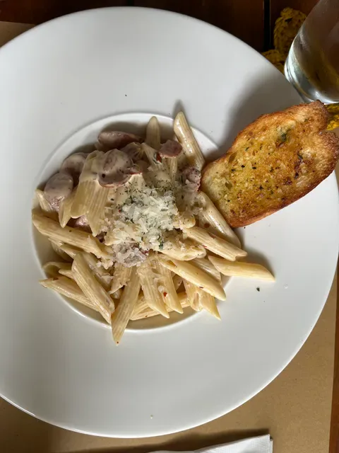Delicioso Bistro & Restaurant