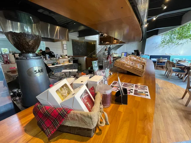 Delicioso Bistro & Restaurant