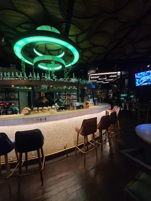 Frestro & Bar