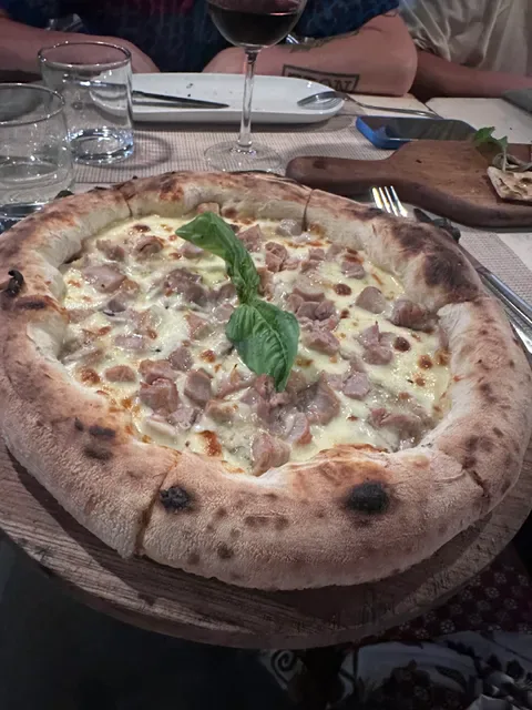 Fucina Pizzeria Cucina Italiana