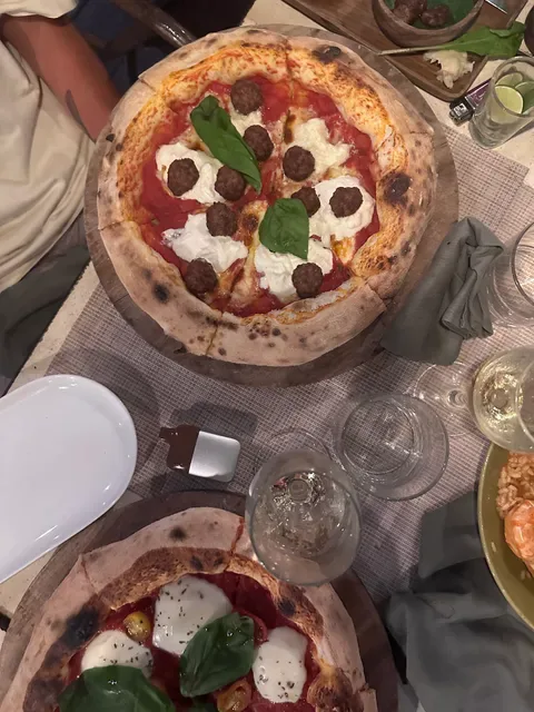Fucina Pizzeria Cucina Italiana