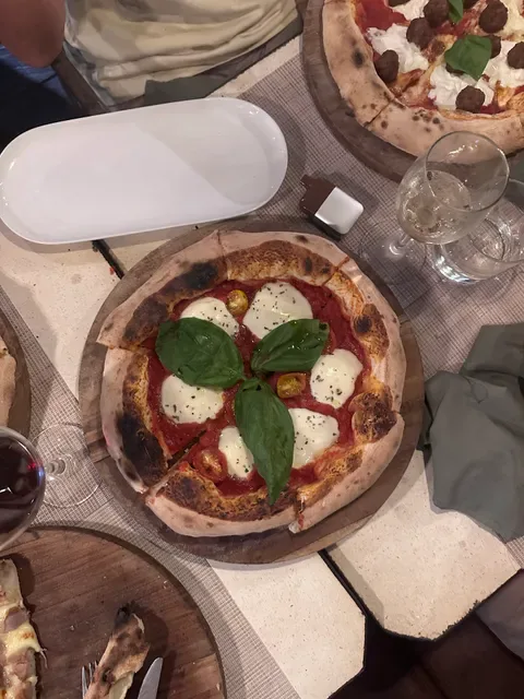 Fucina Pizzeria Cucina Italiana