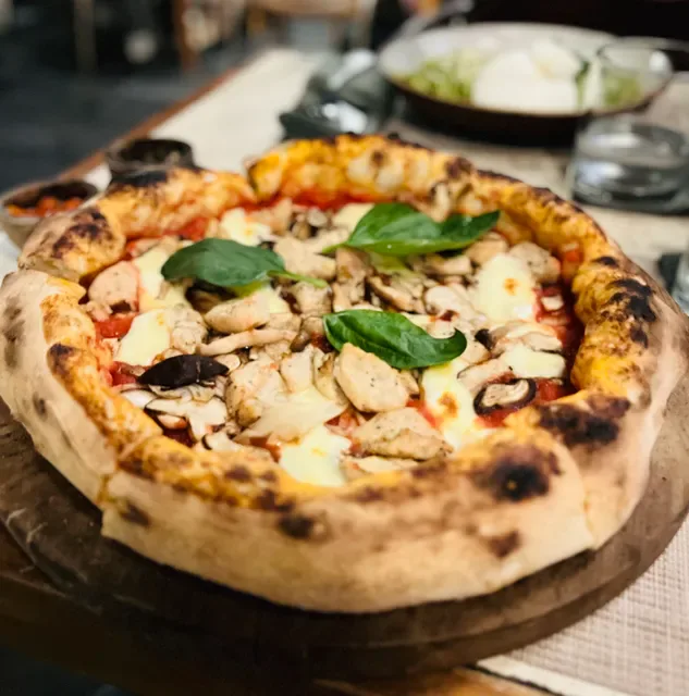 Fucina Pizzeria Cucina Italiana