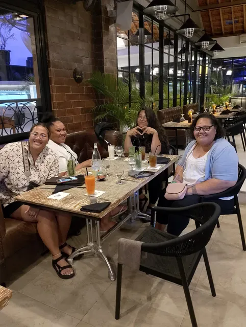 Gloriam Grills & Glamour Restaurant Seminyak