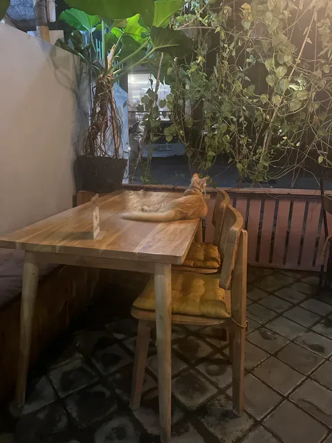 Green garden cafe