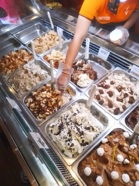 Gusto Gelato & Caffé