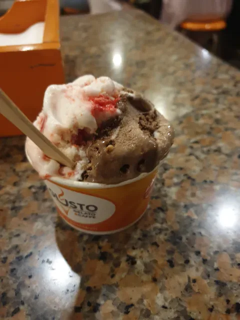 Gusto Gelato & Caffé