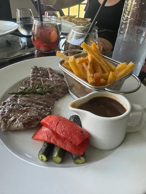 Jemme Restaurant
