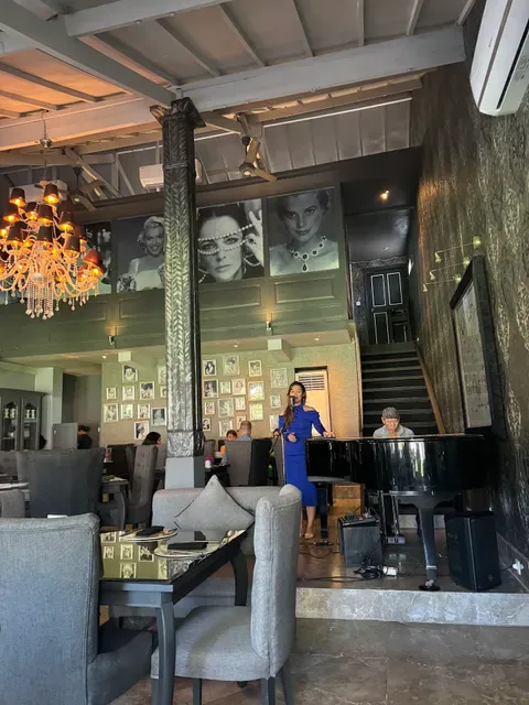 Jemme Restaurant