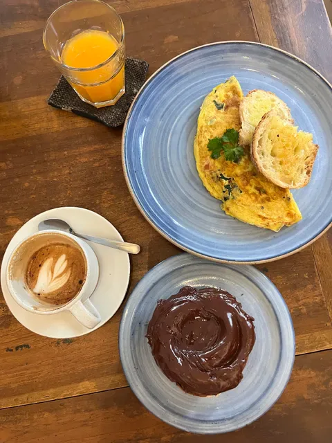 Jikaa Coffee x Eatery