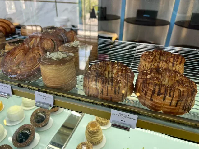 Kanvaz Patisserie by Vincent Nigita