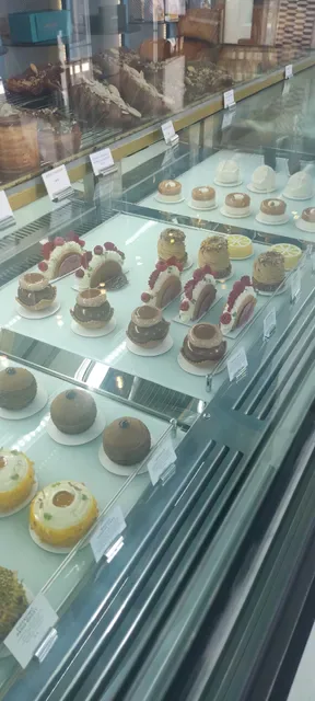 Kanvaz Patisserie by Vincent Nigita