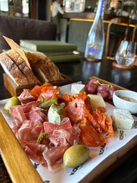 KONG | Contemporary Bistro