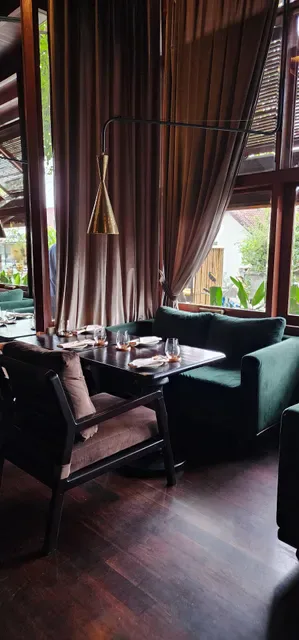 KONG | Contemporary Bistro