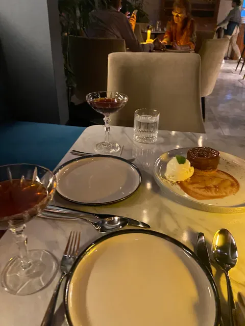 LÉON Brasserie
