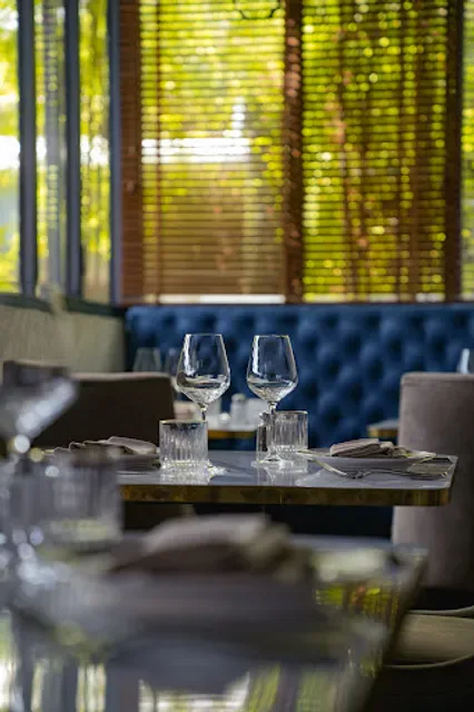LÉON Brasserie