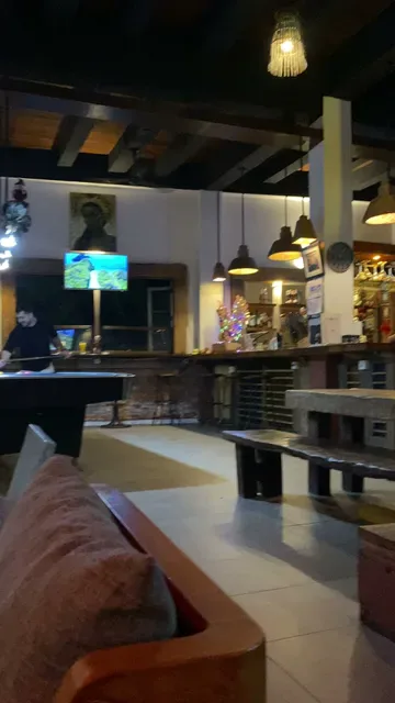 Litut Bar & Restaurant