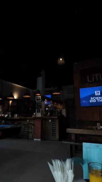Litut Bar & Restaurant