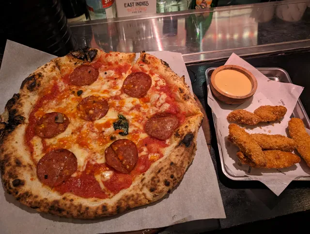 Luigi's Hot Pizza Canggu