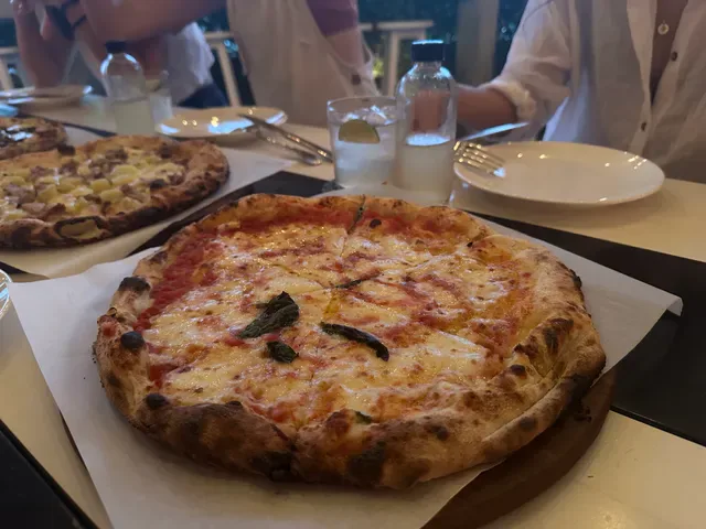 Luigi's Hot Pizza Canggu