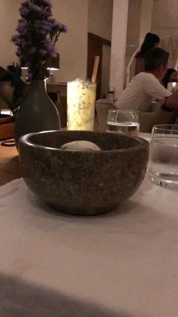 Mauri Restaurant