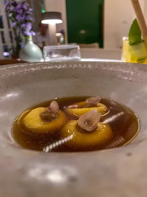 Mauri Restaurant