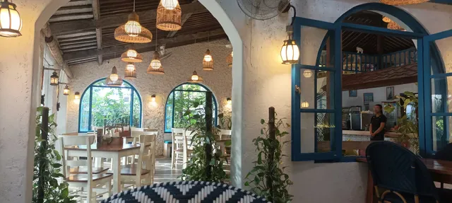Milos warung souvlaki