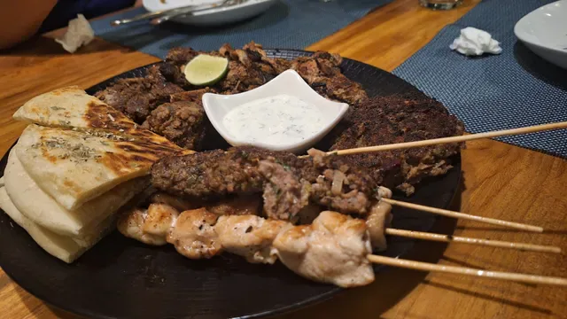 Milos warung souvlaki