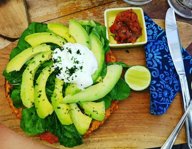 Motion Cafe Canggu | Healthy Foods & Meal Plans