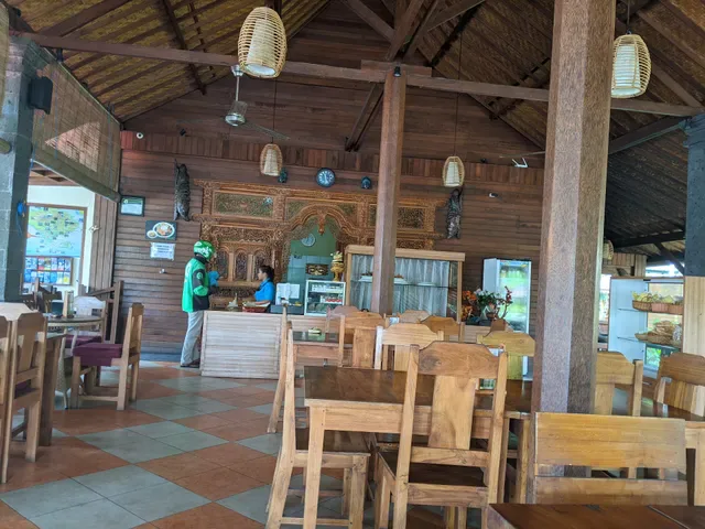 Nasi Ayam Kedewatan Ibu Mangku - Petitenget Seminyak
